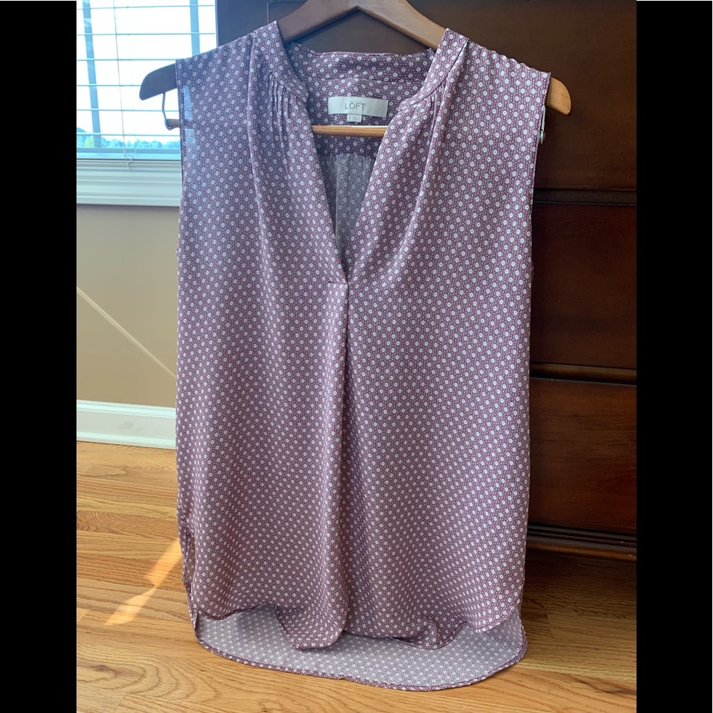 Loft sleeveless blouse